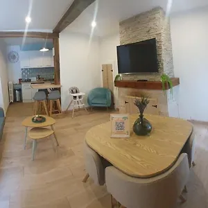 maison-de-rue-auch.midi-pyreneeshotels.com/