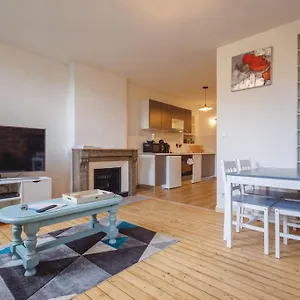 lappart-de-la-comdie-centre.hotels-rhonealpes.com/
