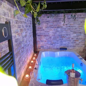 au-spa-de-llea-suite-retro.fr-provencehotel.com/